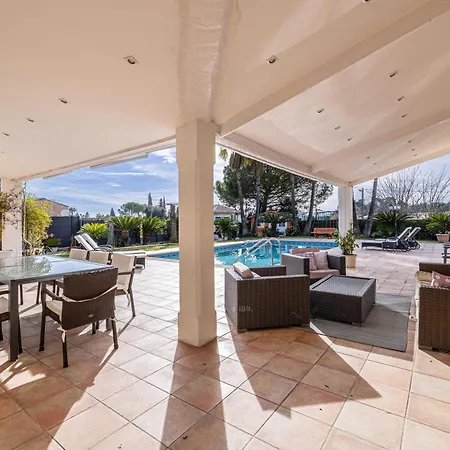 Luxurious Private 6-bed With Pool Mougins